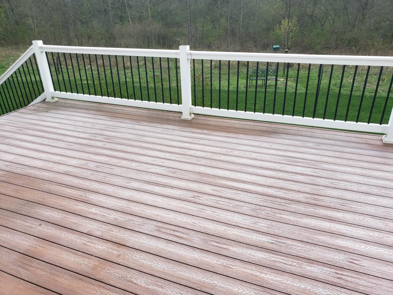 Fade-Resistant AZEK Decking Restores This Northfield, OH, Deck ...