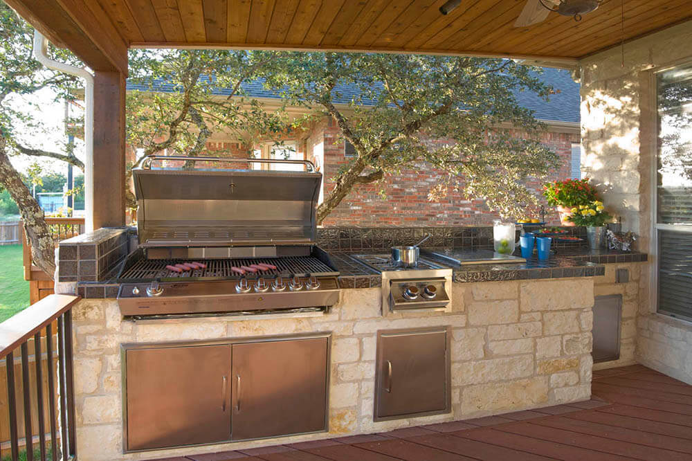 Frisco S Most Trusted Outdoor Kitchen Builder Shares The Top 5 Reasons To Build An Outdoor Kitchen T Archadeck Of Dfw North