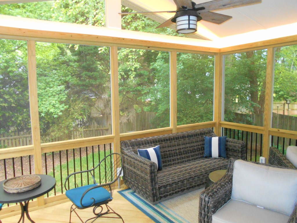 What Is The Best Size For A New Screened in Porch Raleigh Durham 